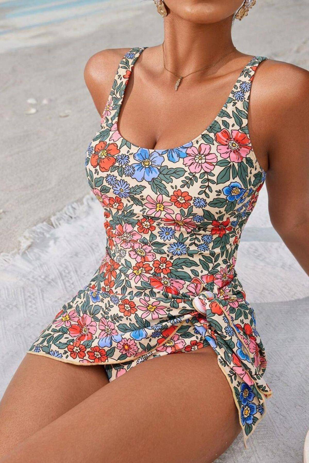 Çok Renkli Hibiskus Desenli U Yaka Kadın Mayo Bella Notte M-9025 - Çok Renkli